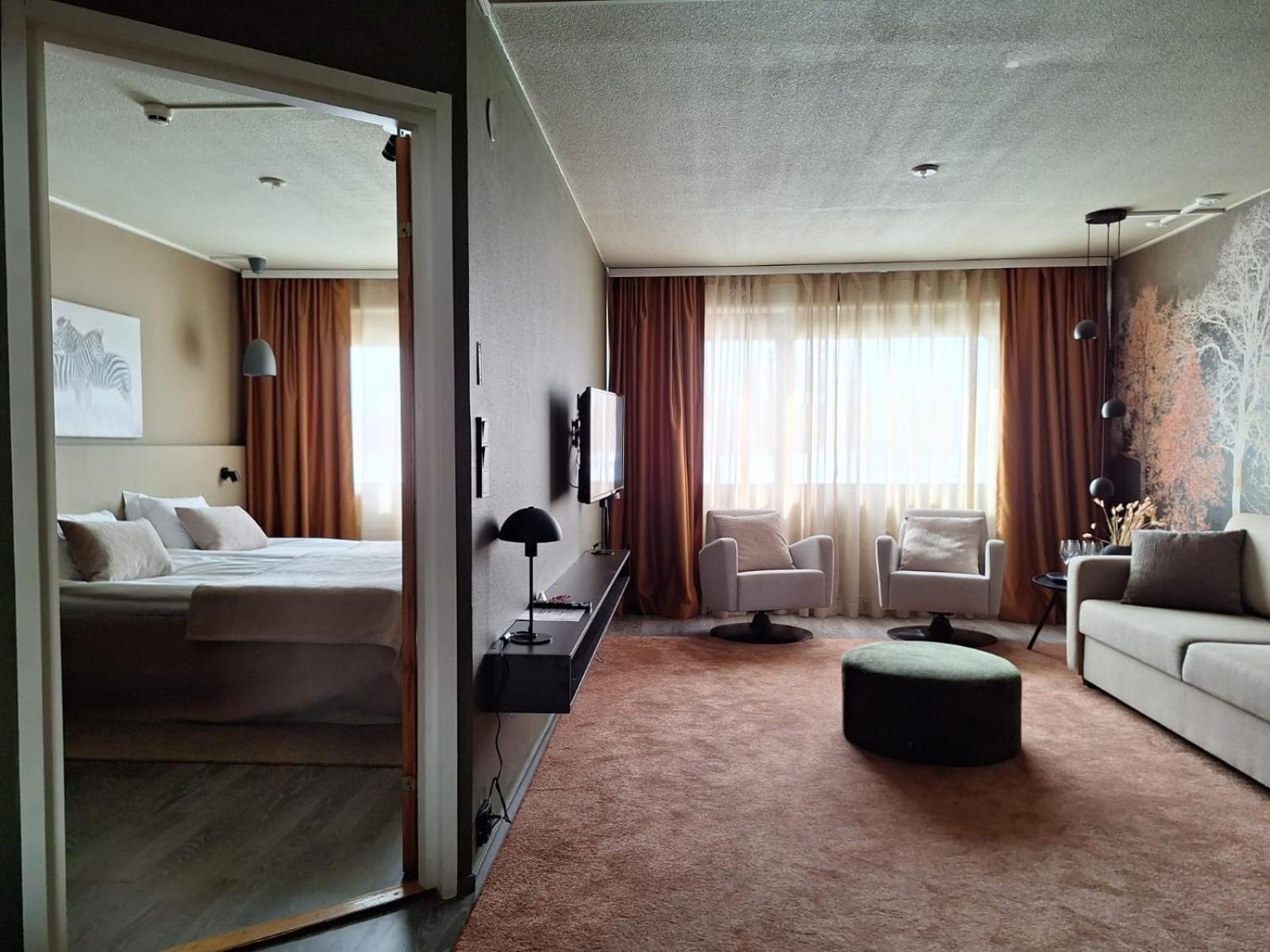 Hotel Kaeenpesae Юлівієска Екстер'єр фото