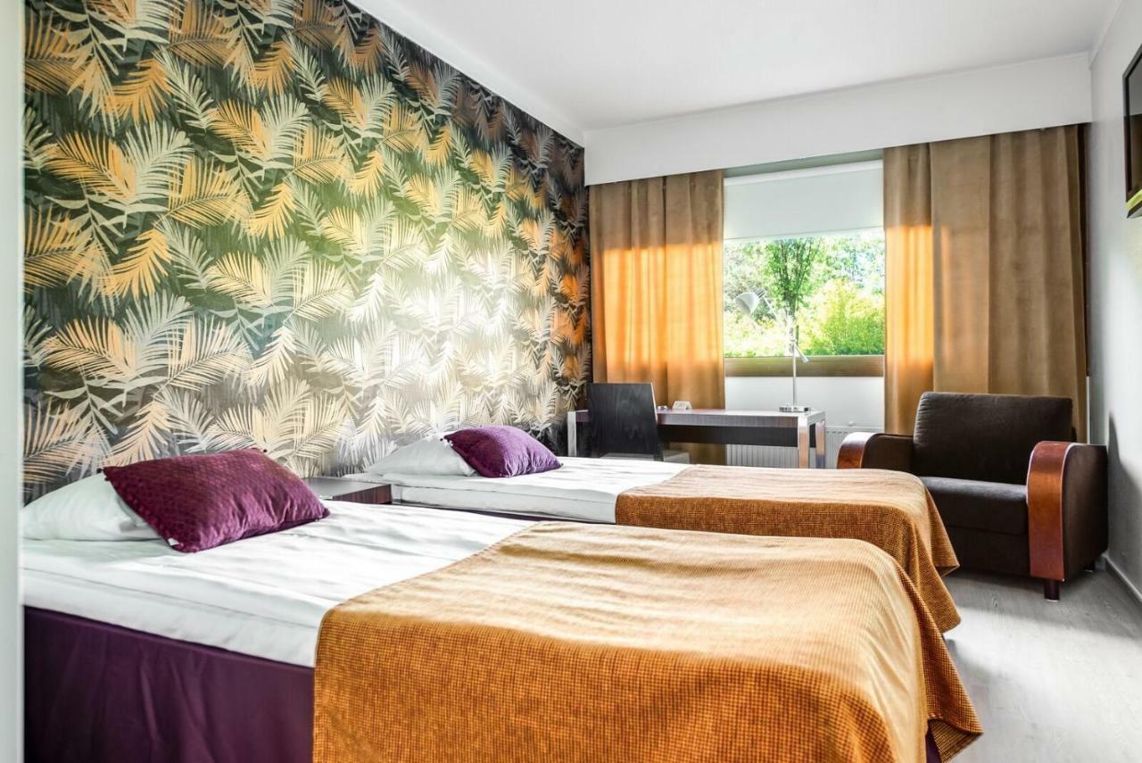 Hotel Kaeenpesae Юлівієска Екстер'єр фото